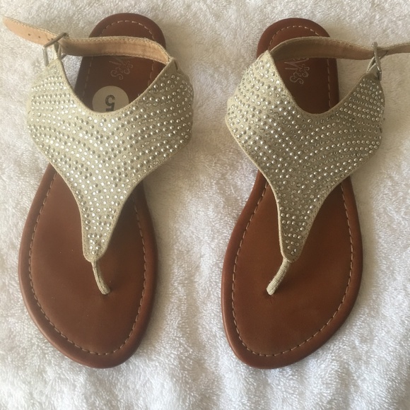Stevies sandals size 5 - Picture 1 of 5